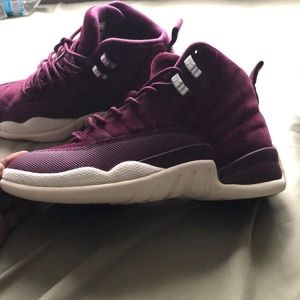 jordans 12 velvet